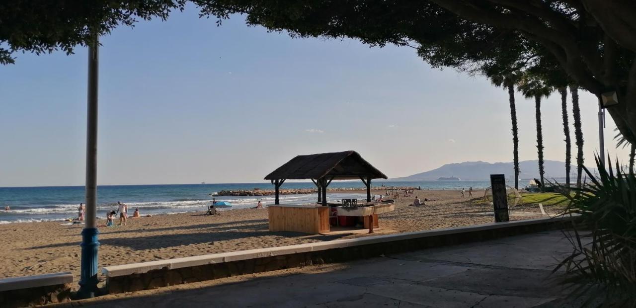 El Palo Cosy, 200 M From The Beach Apartment Малага Екстериор снимка